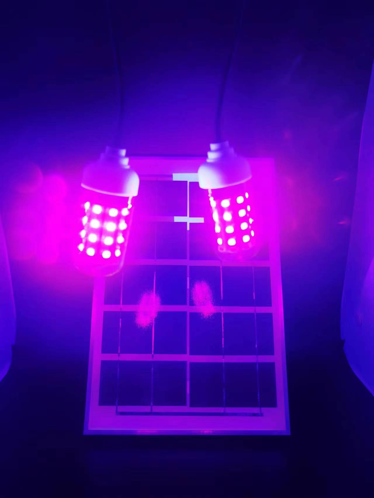 Water insect trap lamp, night-time solar fish pond insect trap lamp, fish farming lamp, fish pond insect trap lamp undefined