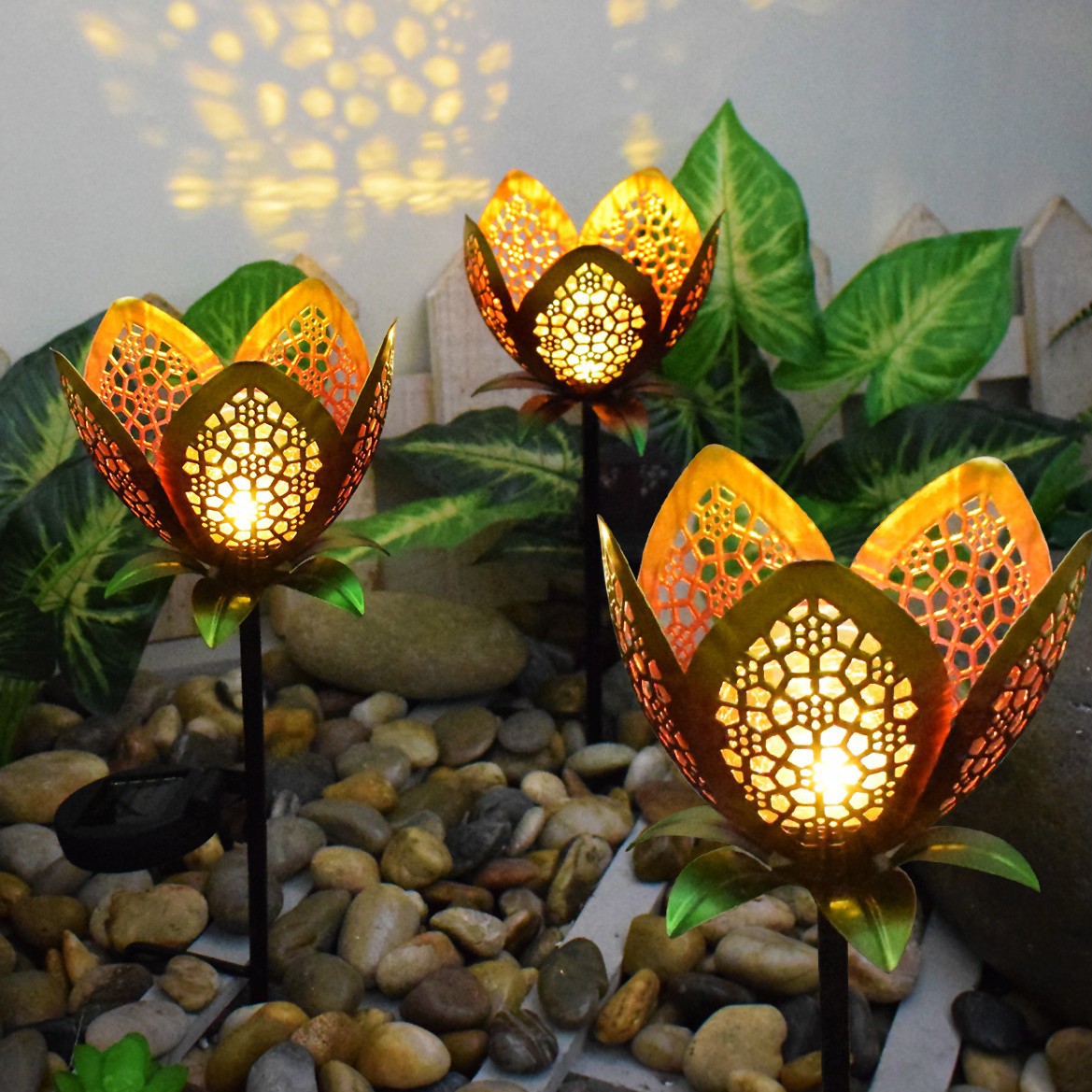 Solar-powered villa garden courtyard lights, ironwork hollowed-out outdoor landscape decorative lights, artificial flower ground insert lawn lights full figure