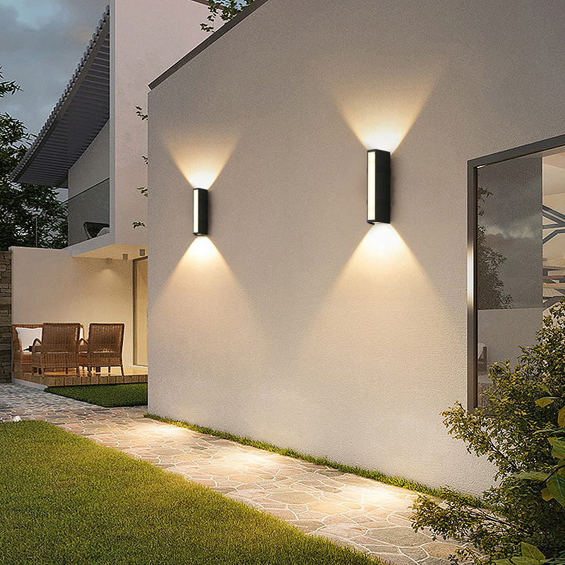 2024 New outdoor wall lamp, waterproof, courtyard, main entrance, balcony, exterior wall lamp, top and bottom lighting, creative double-head wall lamp Specification drawing