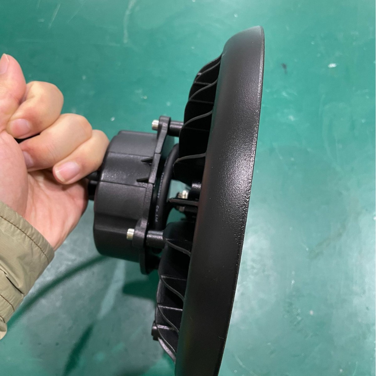 LED industrial and mining lamps, factory workshop chandeliers, warehouse industrial, supermarket, swimming pool lighting, UFO anti-glare flying saucer lamps Specification drawing