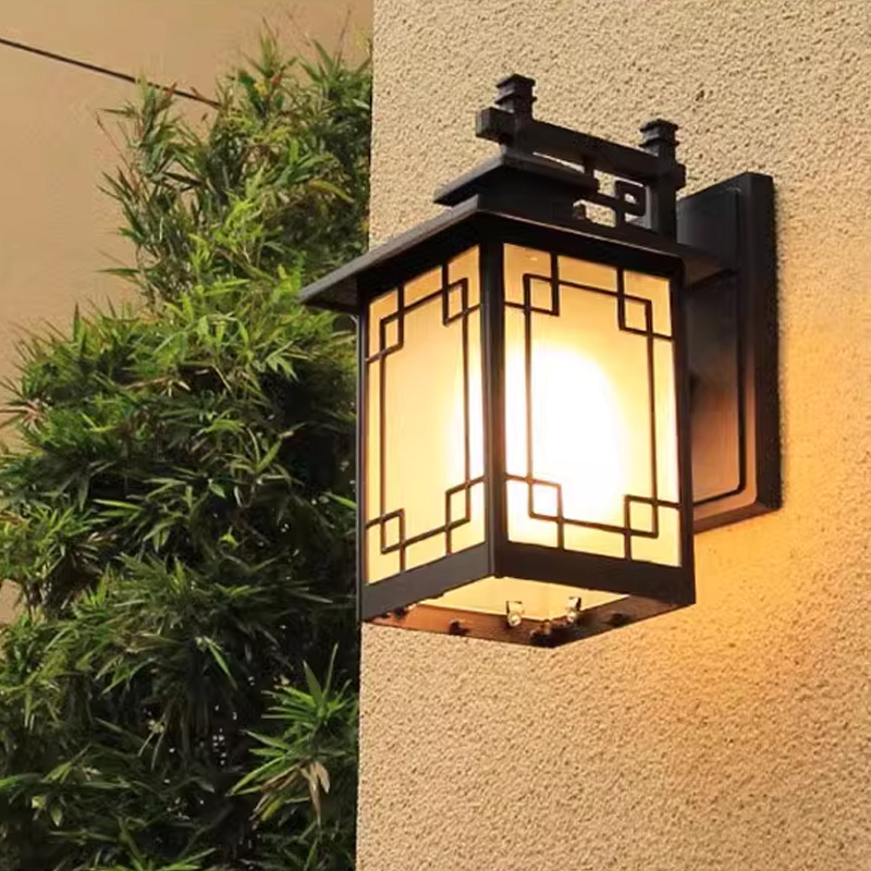 Outdoor solar wall lamps, waterproof garden villa gate columns, new Chinese-style terrace, outdoor courtyard, exterior wall balcony Application Scenario