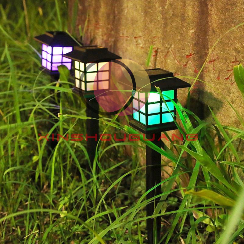 Solar-powered plastic small house lights, outdoor garden decorative lights, window lattice lights, house type lights, courtyard lawn lights details Picture