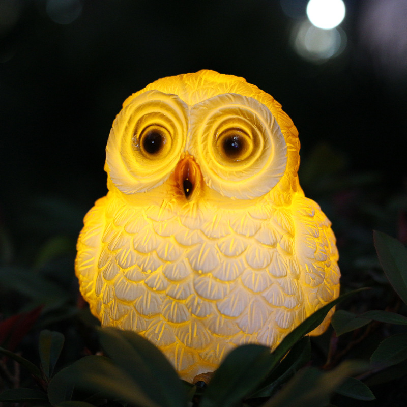 Cross-border resin solar lamps, creative lamps, animal-shaped lamps, cartoon lamps, courtyard decorative lamps, garden lawn lamps Application Scenario
