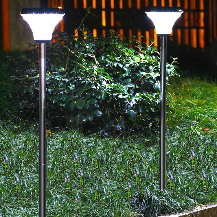 Solar outdoor lights, household garden lights, villa lawn lights, ground-insertion lights, waterproof garden lights, ultra-bright new rural street lights Application Scenario