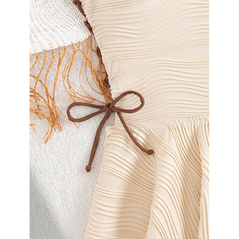 High-End Beach Bikini Two-Piece Swimsuit, Women's Halter Dress Style Swimsuit Application Scenario