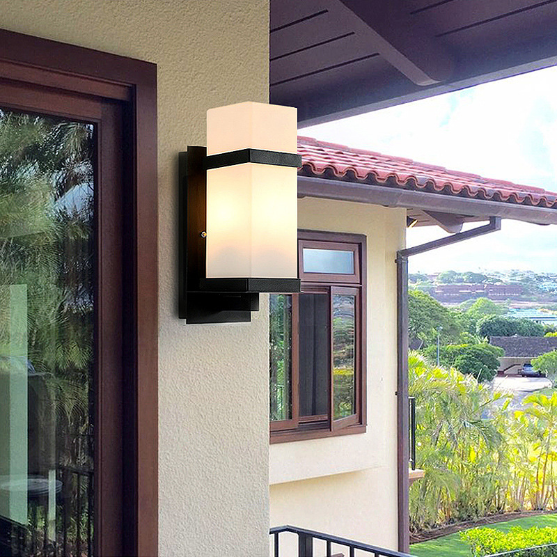 Modern and simple Chinese-style courtyard lamps, villa entrance lighting, corridor, retro balcony LED outdoor waterproof wall lamps Specification drawing