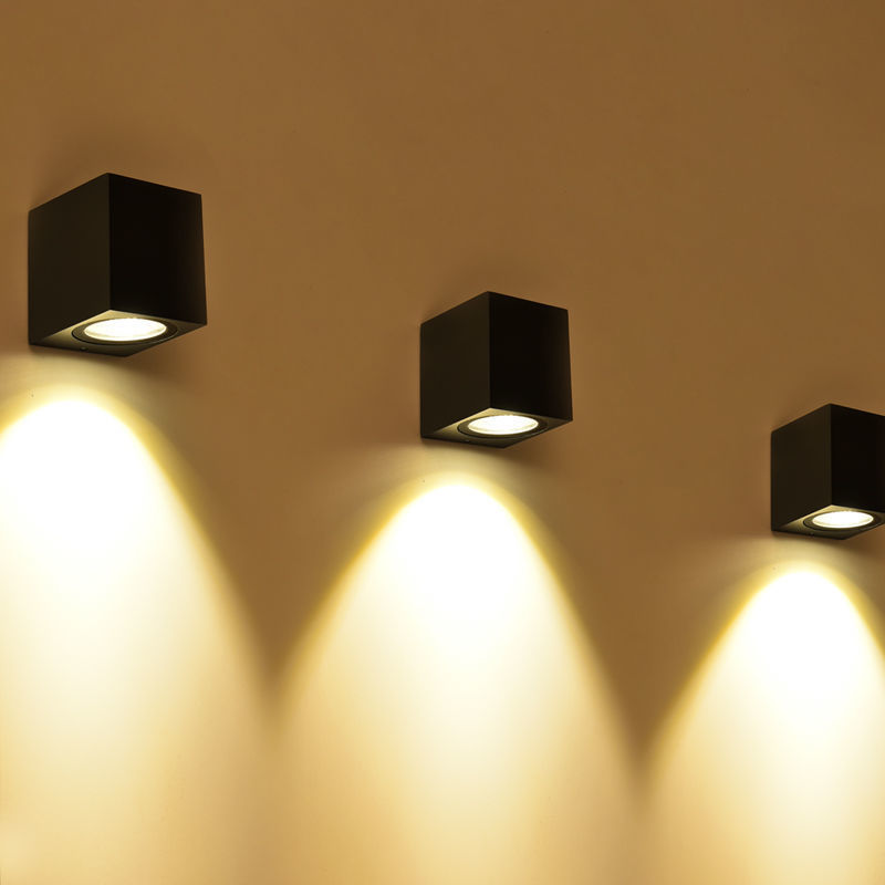 Outdoor wall lamps, waterproof exterior wall lamps, bedroom, hotel bedside, outdoor corridor, courtyard, balcony up and down illumination lamps Application Scenario