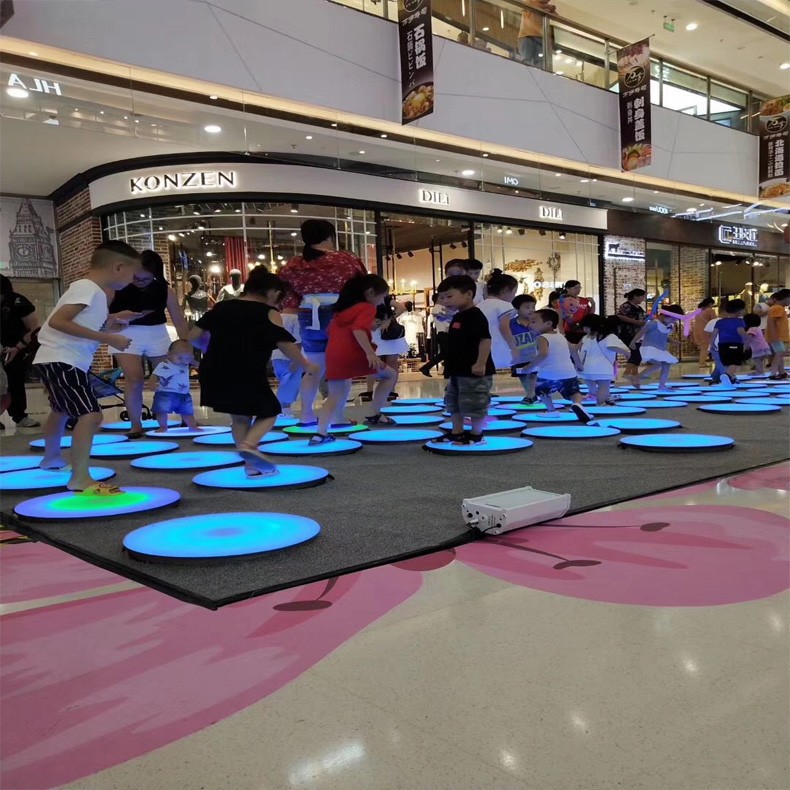 Circular waterproof human body interactive gravity sensor light floor luminous floor light sound-emitting activity color running floor tile light Application Scenario