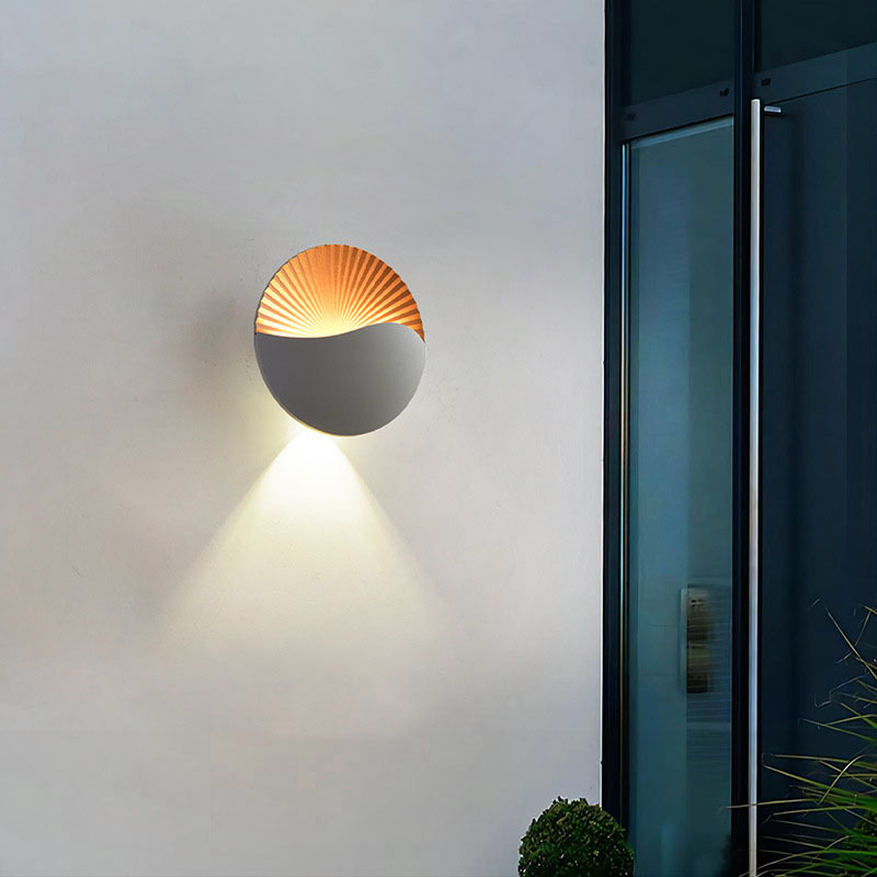 Household waterproof wall lamp, modern outdoor simple led dimming, illuminated corridor, staircase light, villa garden Application Scenario
