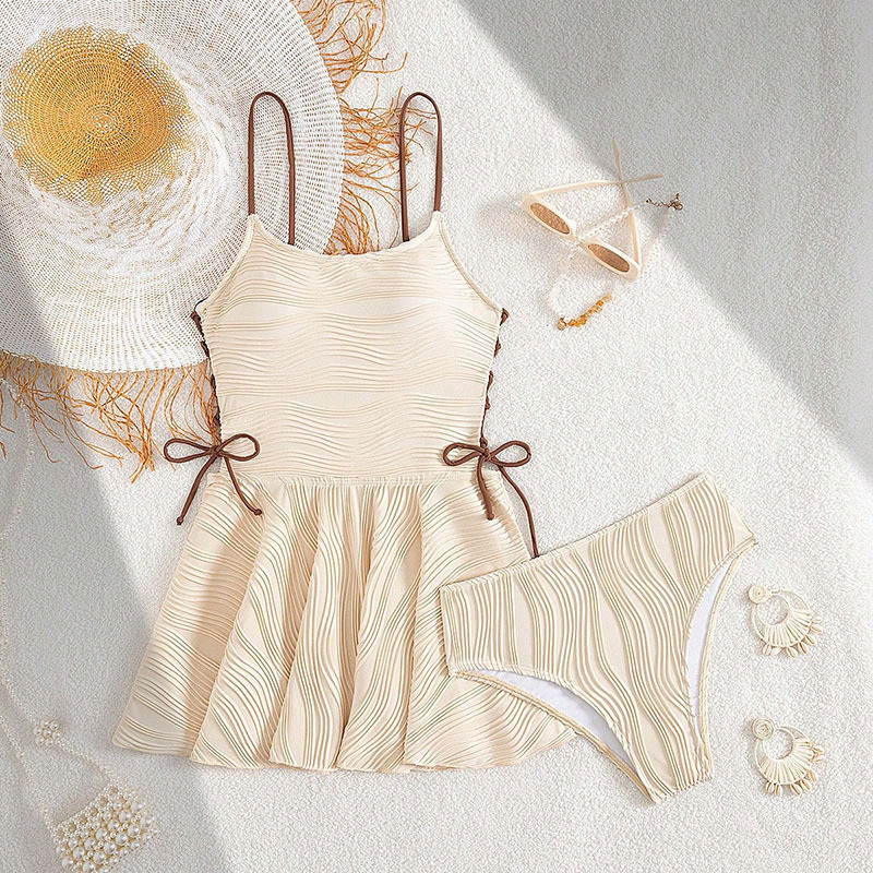 高级感沙滩比基尼两件套泳装女士吊带裙式泳衣
