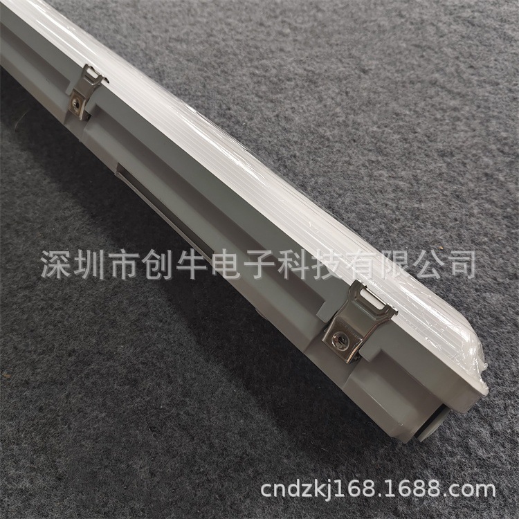 1.2-meter 40W three-proof lamp made of GRP material, anti-corrosion and anti-insect, IP65 waterproof three-proof lamp, high-power power supply, with a 3-year warranty Application Scenario