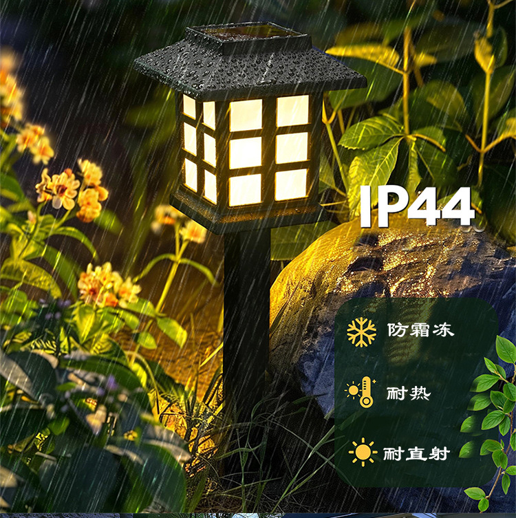 Solar-powered plastic small house lights, outdoor garden decorative lights, window lattice lights, house type lights, courtyard lawn lights Application Scenario