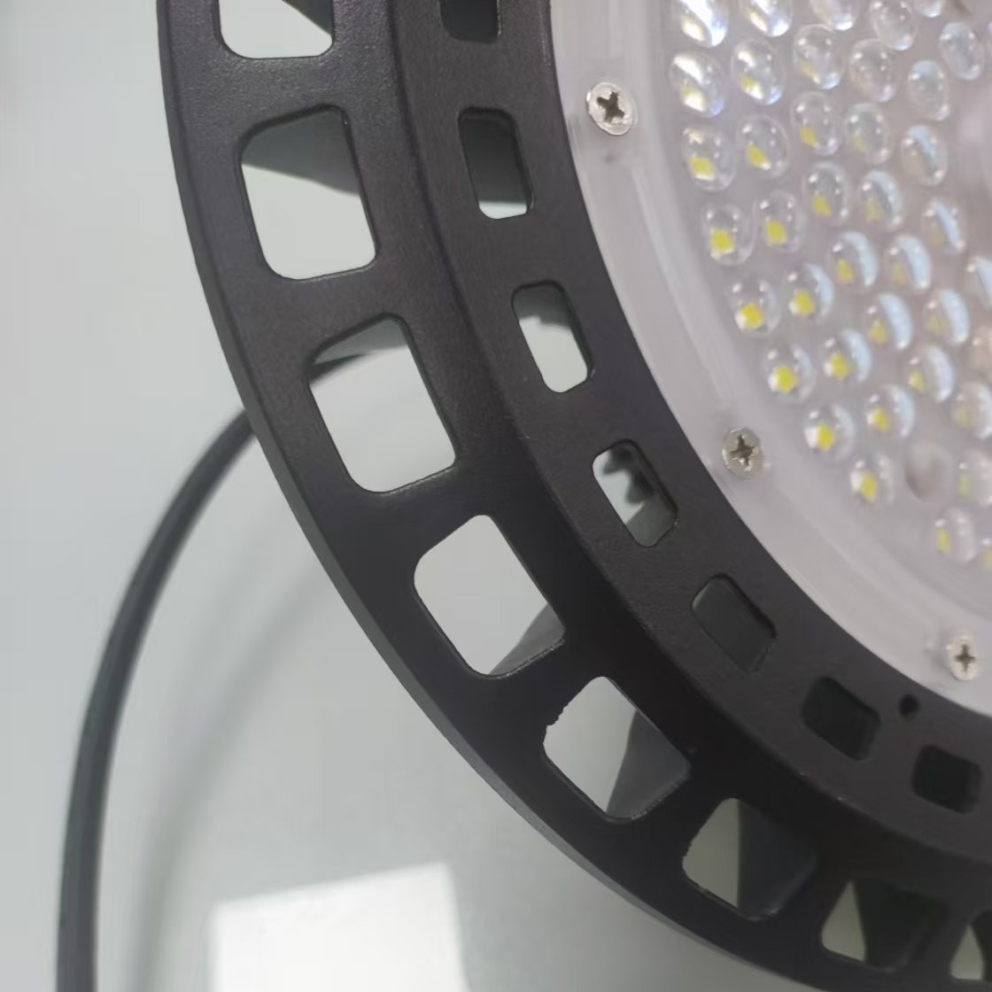 Industrial and mining lamps, UFO factory warehouse, high-power ceiling lamps, high-ceiling lighting, LED industrial and mining lamps details Picture