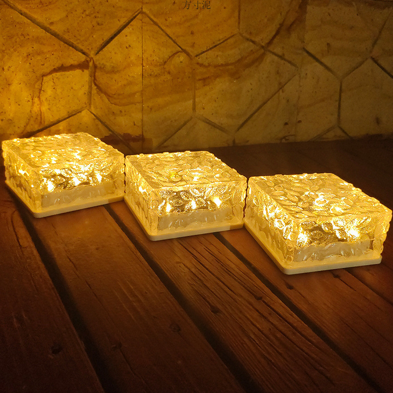 Solar outdoor garden lights, waterproof layout, garden lawn, buried lights, balcony atmosphere LED, household ice brick lights Specification drawing