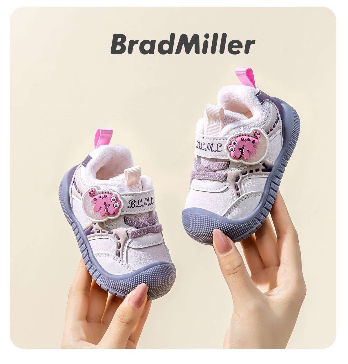Bramile's new winter cartoon walking shoes for girls, thin fleece for boys, soft-soled and anti-slip baby shoes made of cotton detail image 10