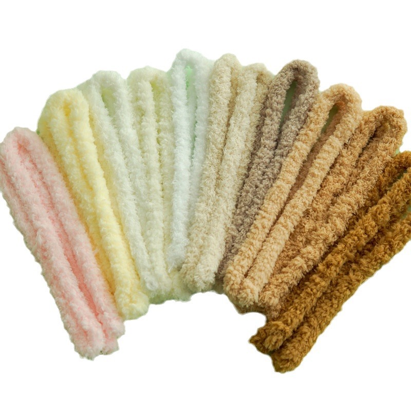 珊瑚绒扭扭棒，可做小狗等。