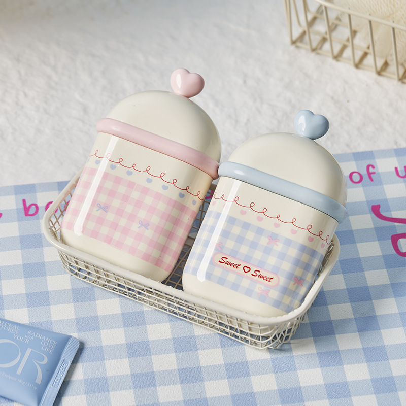 S137-1063 Portable mini soap box for travel, draining with lid, sealed soap box