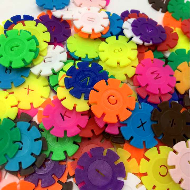 Early education slide, snowflake flake, wooden box packed, plastic assembly, baby and children's intelligence toy manufacturer wholesale Application Scenario