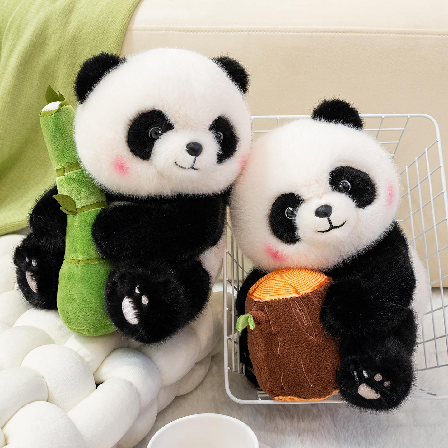 New cute bamboo panda plush toys and national treasure red panda dolls are perfect birthday gifts for boys and girls Specification drawing