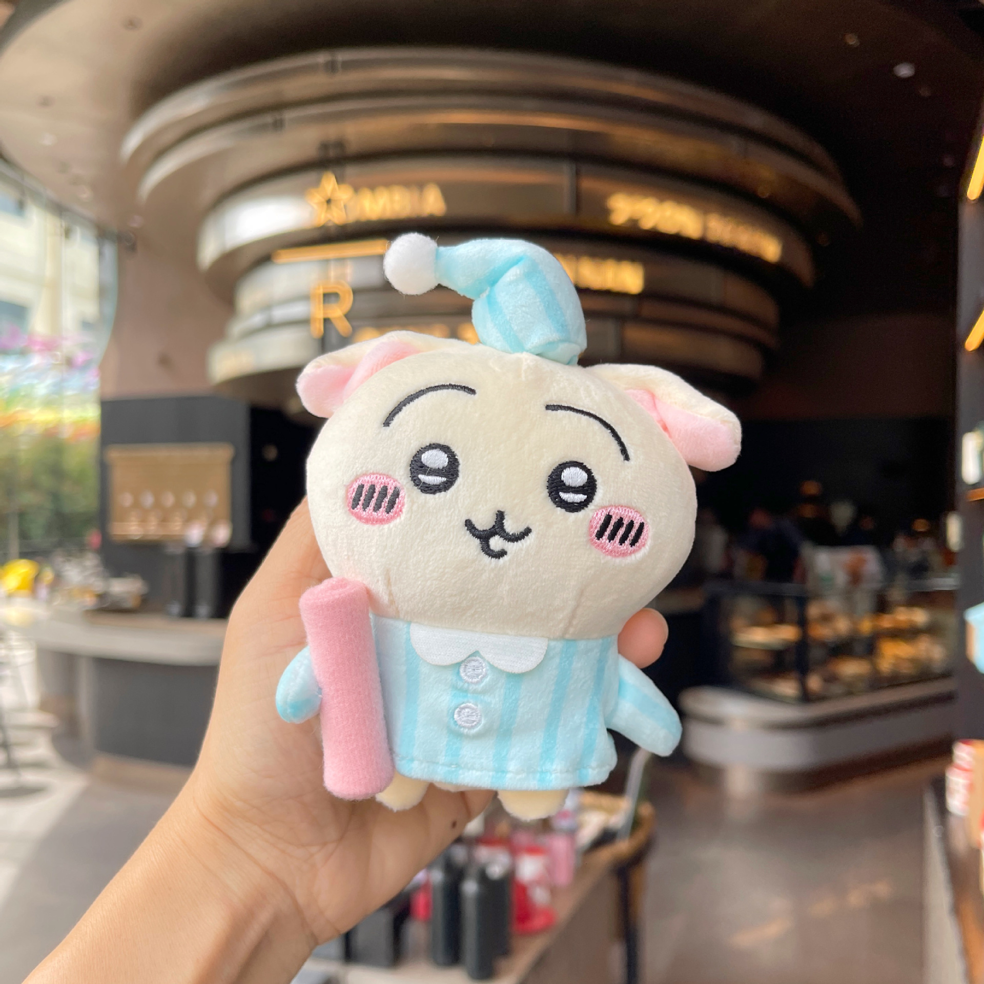 Japanese self-mocking bear chiikawa pajama series plush pendant, cute Jiikawa Usaki figurine pendant Application Scenario