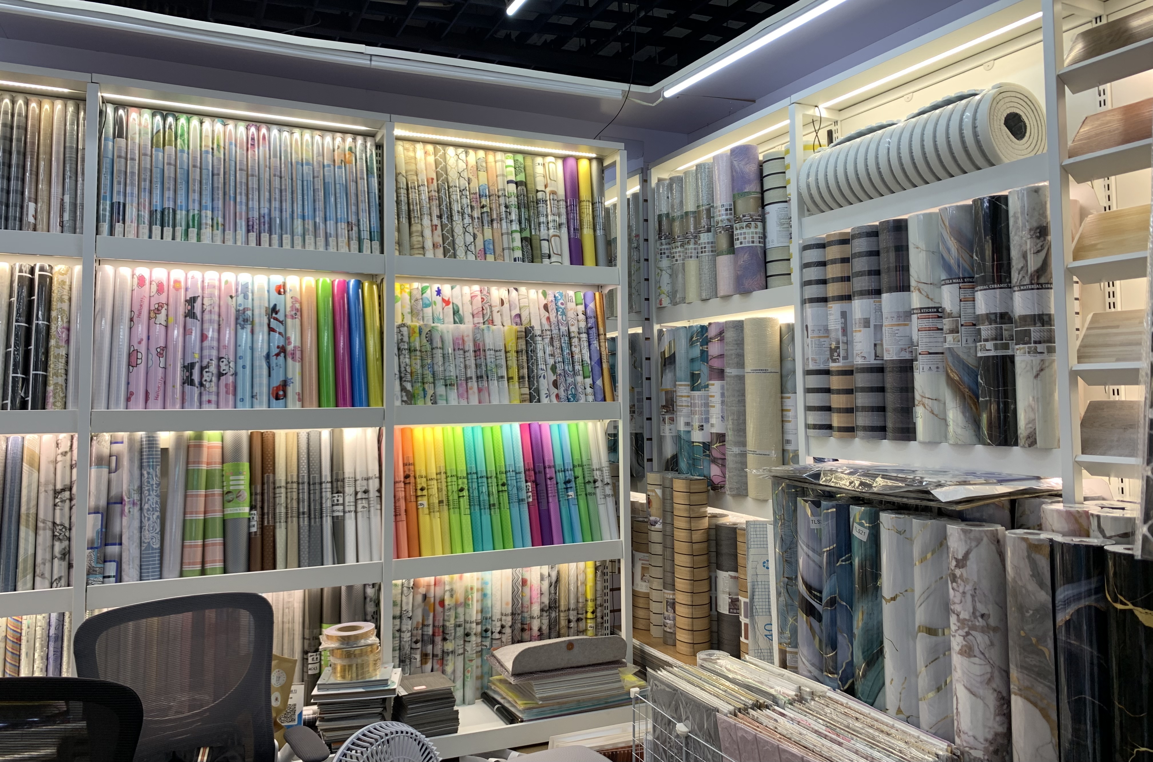 Crystal Color Wallpaper describe pic - 2