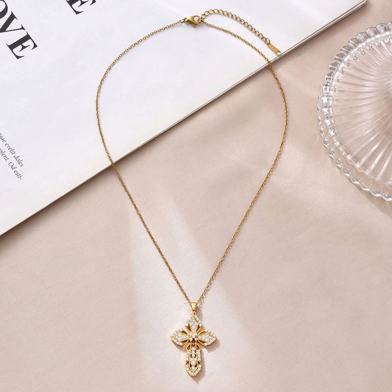 New copper-plated real gold cross necklace jewelry for cross-border trade in Europe and America, simple pendant, Southeast Asian trend, versatile, set with zircon Specification image