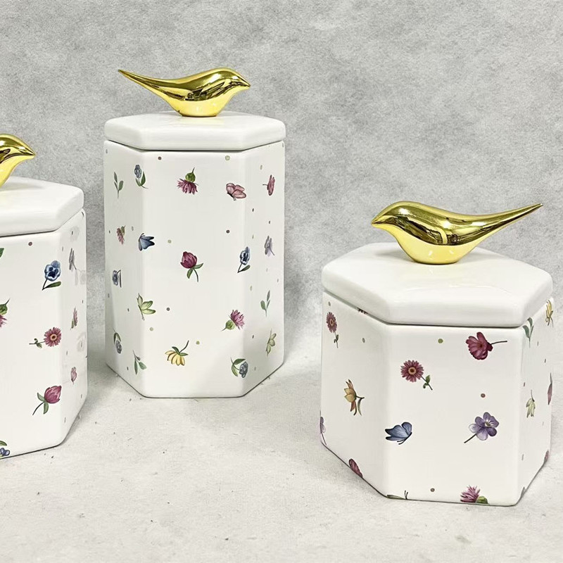 Luz de lujo cerámica latas selladas comida alimenticia latas de almacenamiento impresas latas de almacenamiento de cocina decoración de objetos details Picture