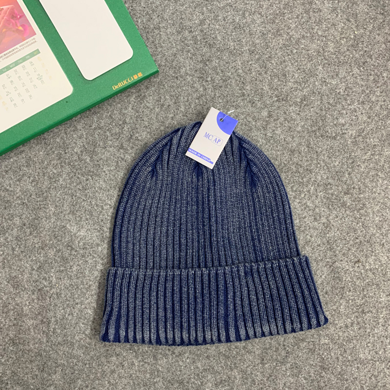Winter warm knitted cold cap, suitable for both men and women, in an ins style, aged and washed color woolen cap Item Picture
