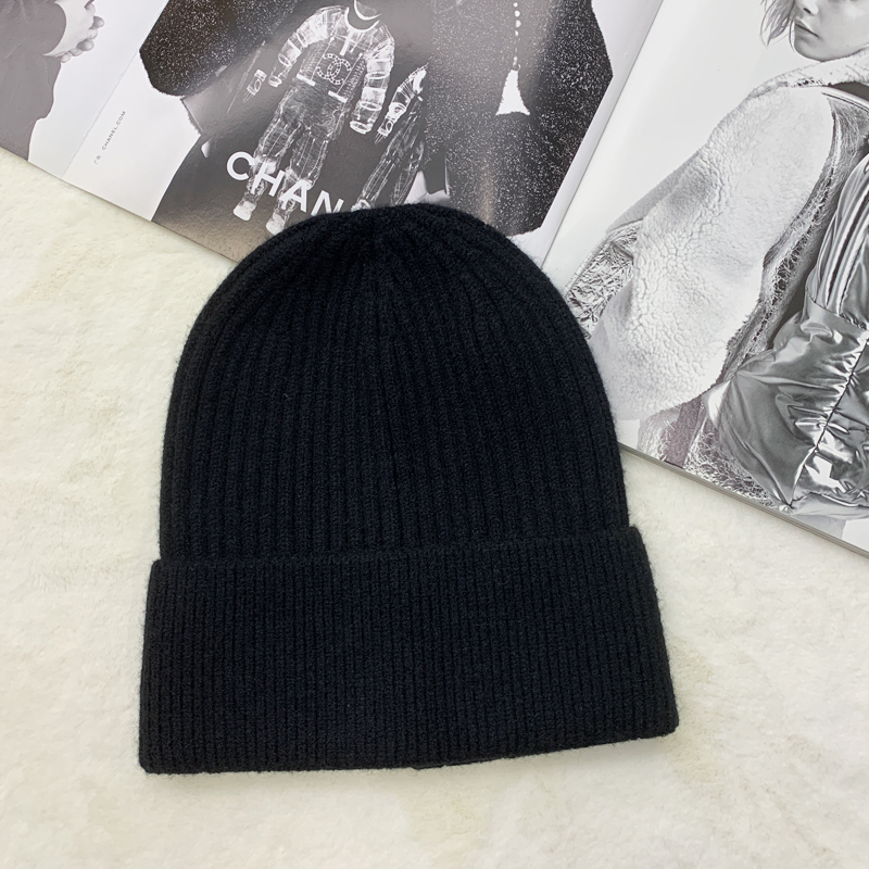 A simple and versatile winter warm knitted cold cap for both men and women, in an ins style solid color woolen cap Specification drawing