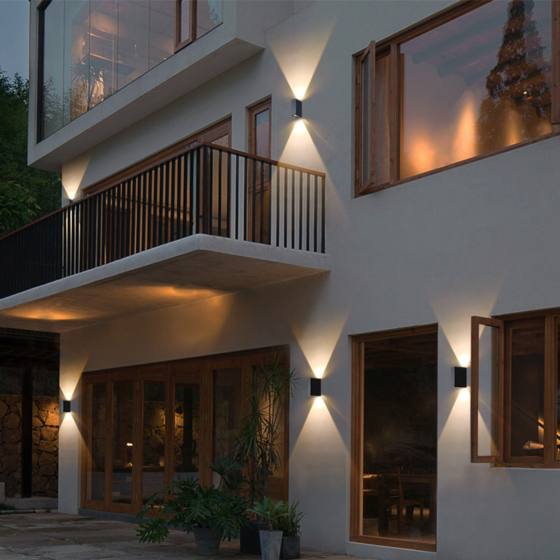 Outdoor wall lamps, led double-head wall-washing lamps, top and bottom spotlights, waterproof garden lamps, simple household balcony wall lamps details Picture