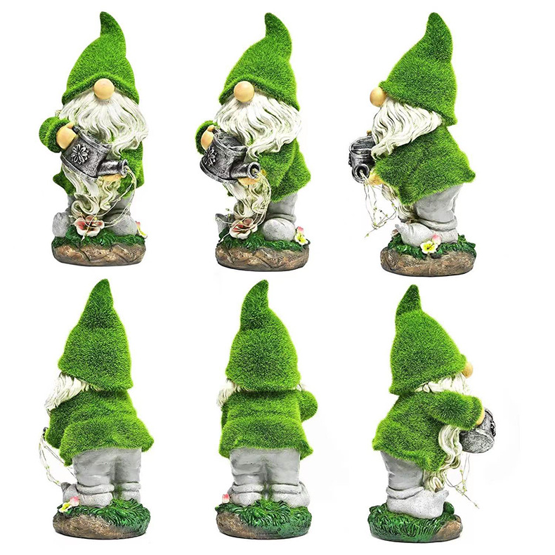 Outdoor solar-powered statue lamp, flocked dwarf garden statue, resin handicraft, courtyard lawn lamp decoration Application Scenario