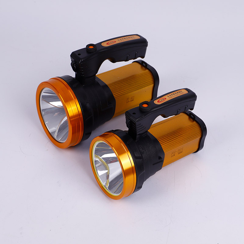 Portable searchlight, led hand-held light, outdoor multi-functional patrol light, handheld high-intensity light, rechargeable waterproof emergency light Application Scenario