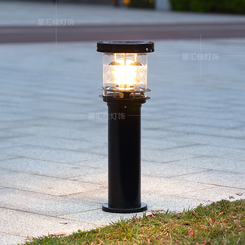 Waterproof outdoor simple and modern garden villa household community lawn floor led ultra-bright outdoor courtyard lamp Application Scenario