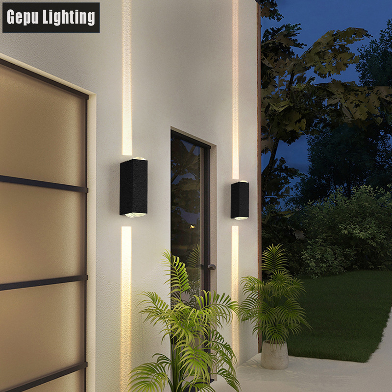 Outdoor wall lamp led dual-head intelligent sensing one beam of light exterior wall lamp, entrance corridor, passageway, exterior wall landscape decoration Specification drawing
