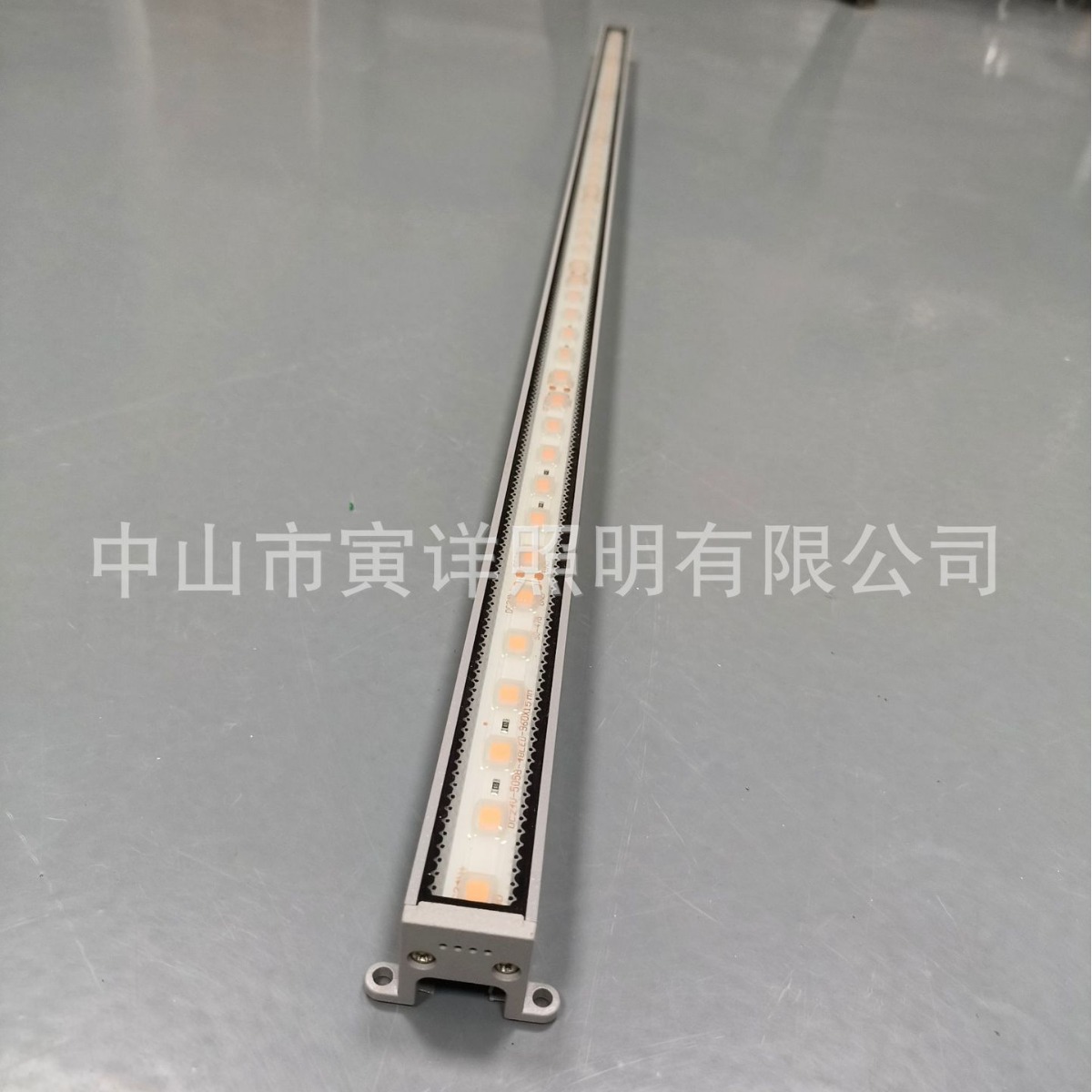 LED strip lights, wall-washing lights, outdoor contour lights, guardrail tubes, building lighting, cultural and tourism lighting fixtures full figure