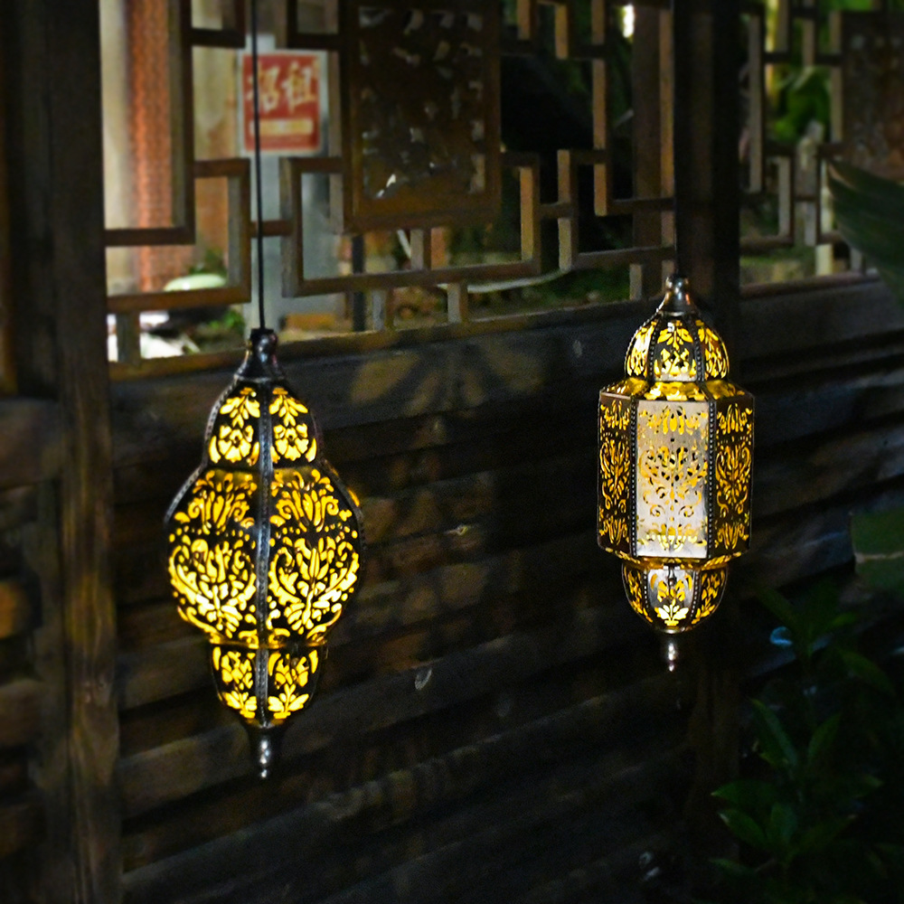 Cross-border solar chandelier, outdoor hollowed-out projection iron Baroque hollowed-out lamp, courtyard waterproof chandelier details Picture