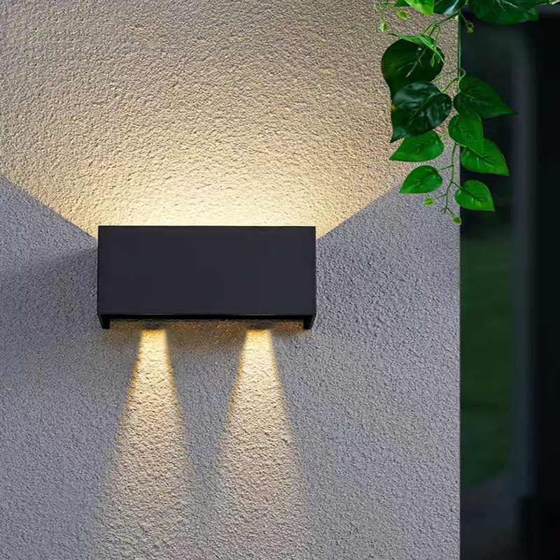 Double-head adjustable wall lamp, outdoor waterproof, square staircase, corridor, passageway, living room, bedside, bedroom background, wall lamp Specification drawing