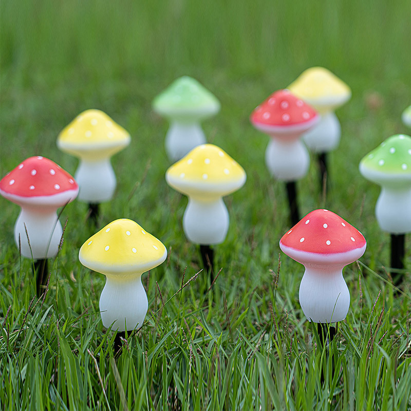 Wholesale of new cross-border solar mushroom LED light strings, outdoor garden and courtyard Christmas and festival decorative lights, and colored lights Specification drawing