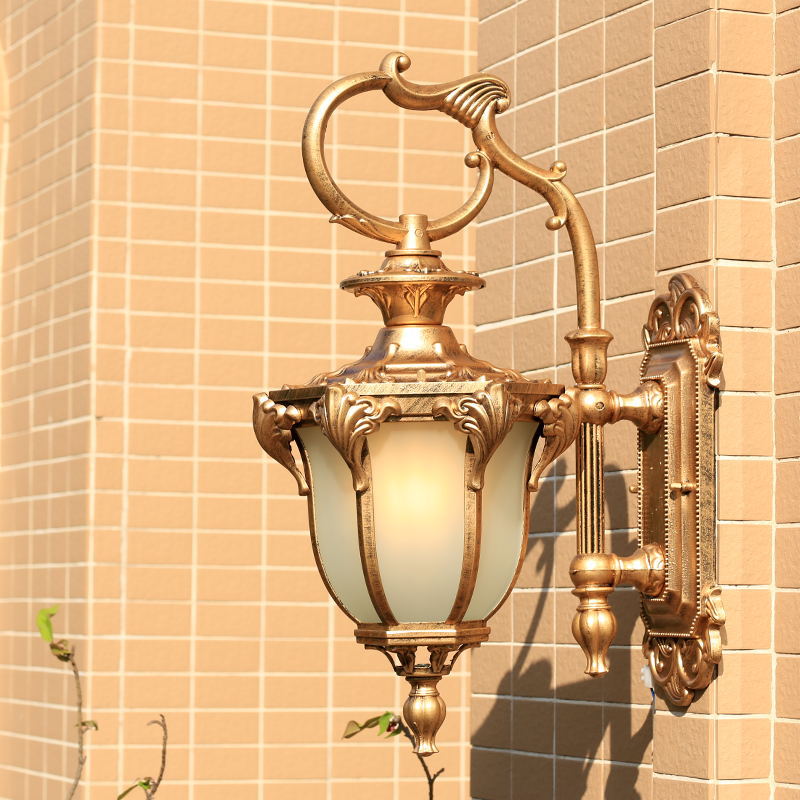 European-style garden, retro American gate, outdoor waterproof wall lamp, courtyard balcony, living room, corridor, villa, Chinese-style wall lamp Application Scenario