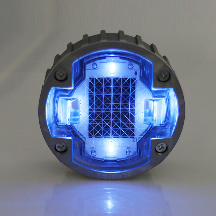 Factory direct sales of solar ground lights, sidewalk traffic lights, intersection synchronous lights, waterproof cast aluminum LED road studs Application Scenario