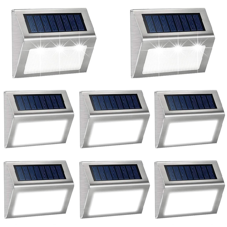 Outdoor solar stainless steel wall lamps, staircase and corridor lamps, 3LED courtyard railing lamps, decorative landscape fence lamps full figure