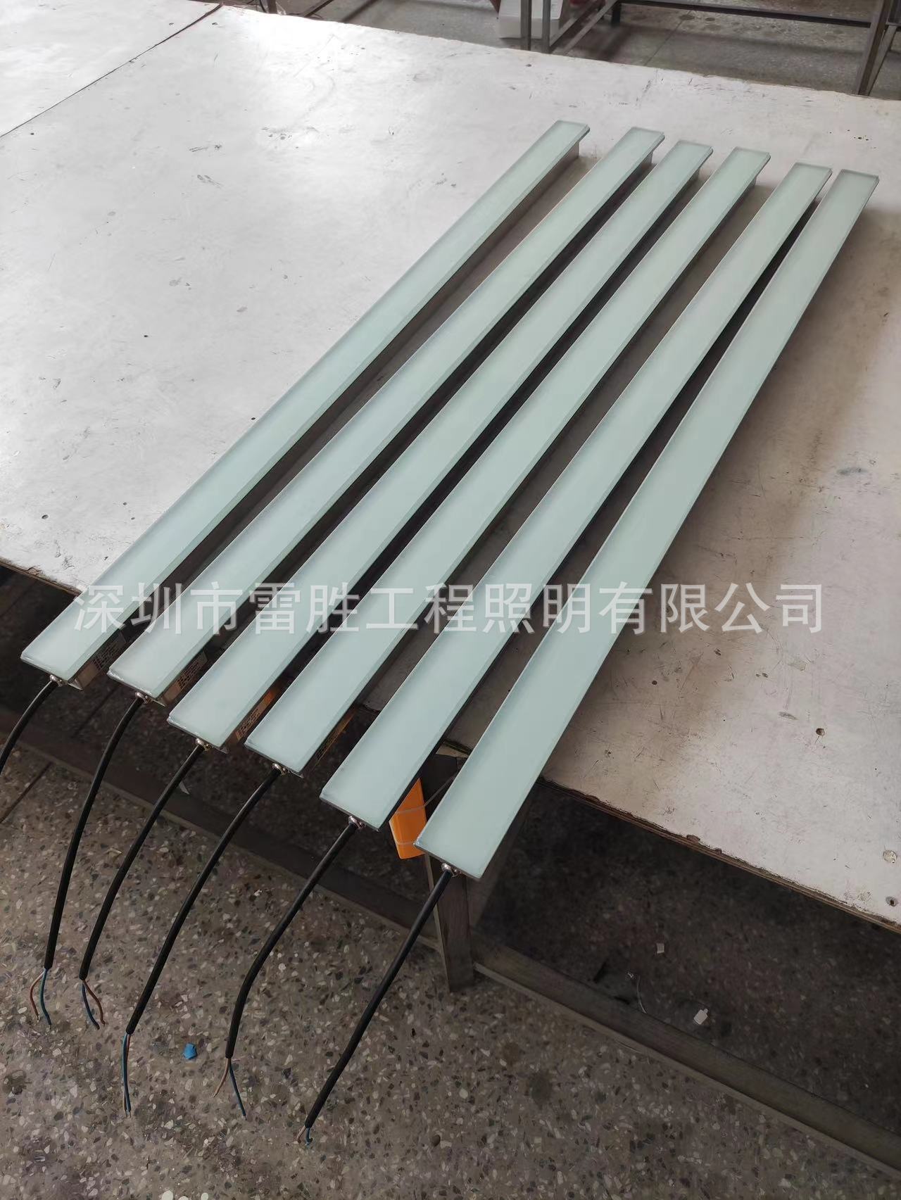 LED long strip-shaped floor tile lights, buried lights, embedded strip lights Specification drawing