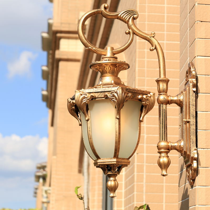 European-style garden, retro American gate, outdoor waterproof wall lamp, courtyard balcony, living room, corridor, villa, Chinese-style wall lamp details Picture