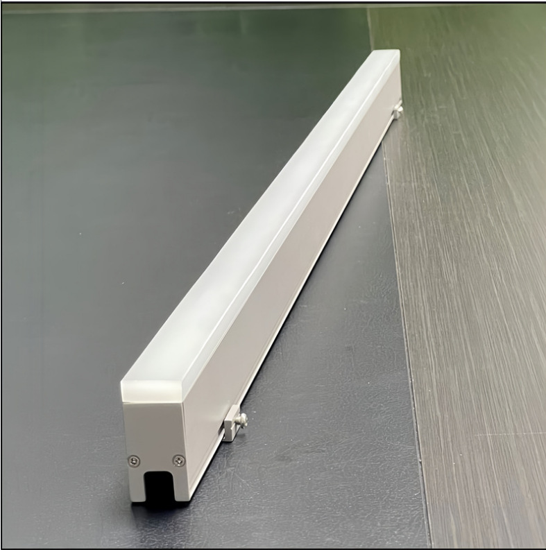 LED contour lights, strip lights, guardrail tube lights, acrylic wall-washing lights, signboard lighting strips, hotel exterior wall projects full figure