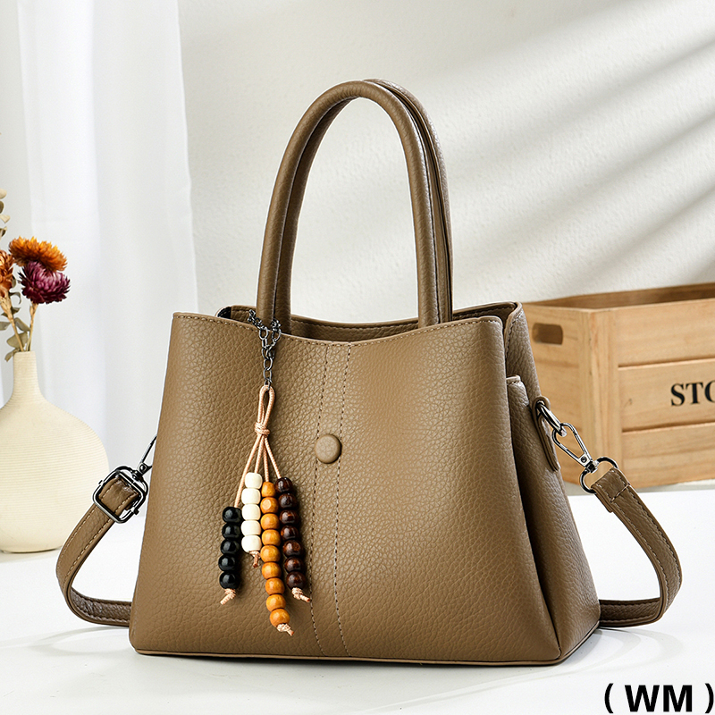 The new large-capacity hand-held shoulder crossbody bag MGY9960 from Meifang Bag and Yiding Bag Industry Specification image