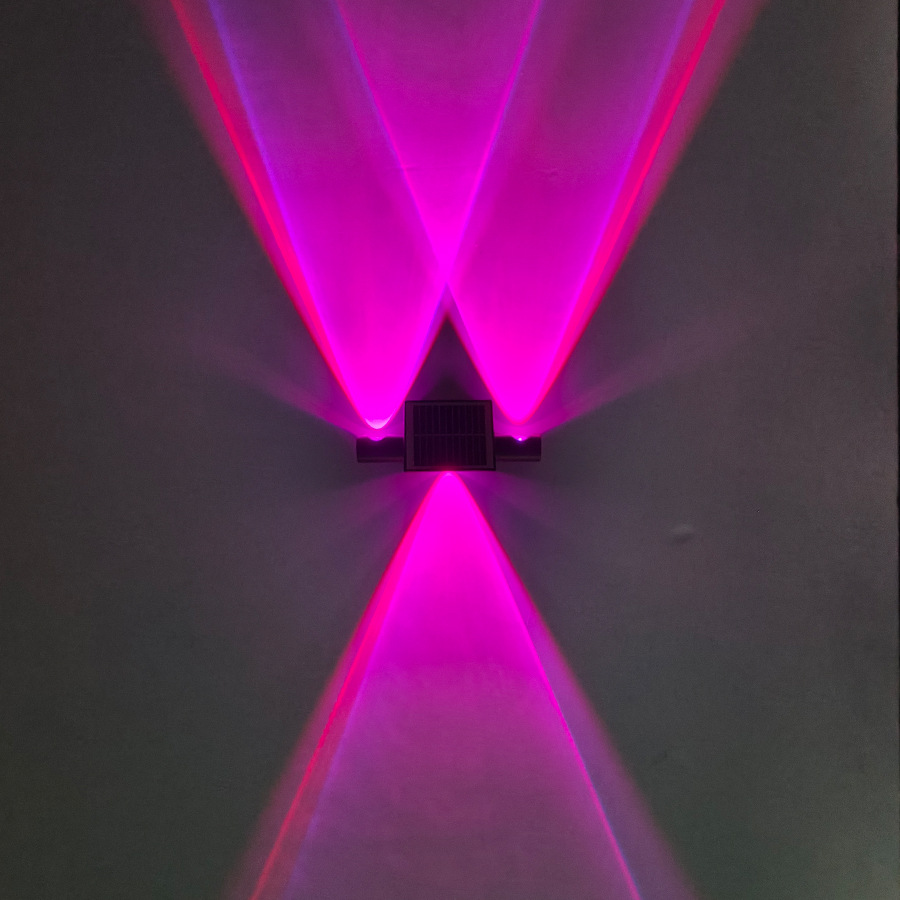 Solar-powered outdoor wall lamps, waterproof wall-washing lamps, villa balcony, garden, fence, outdoor courtyard landscape decorative lamps Application Scenario