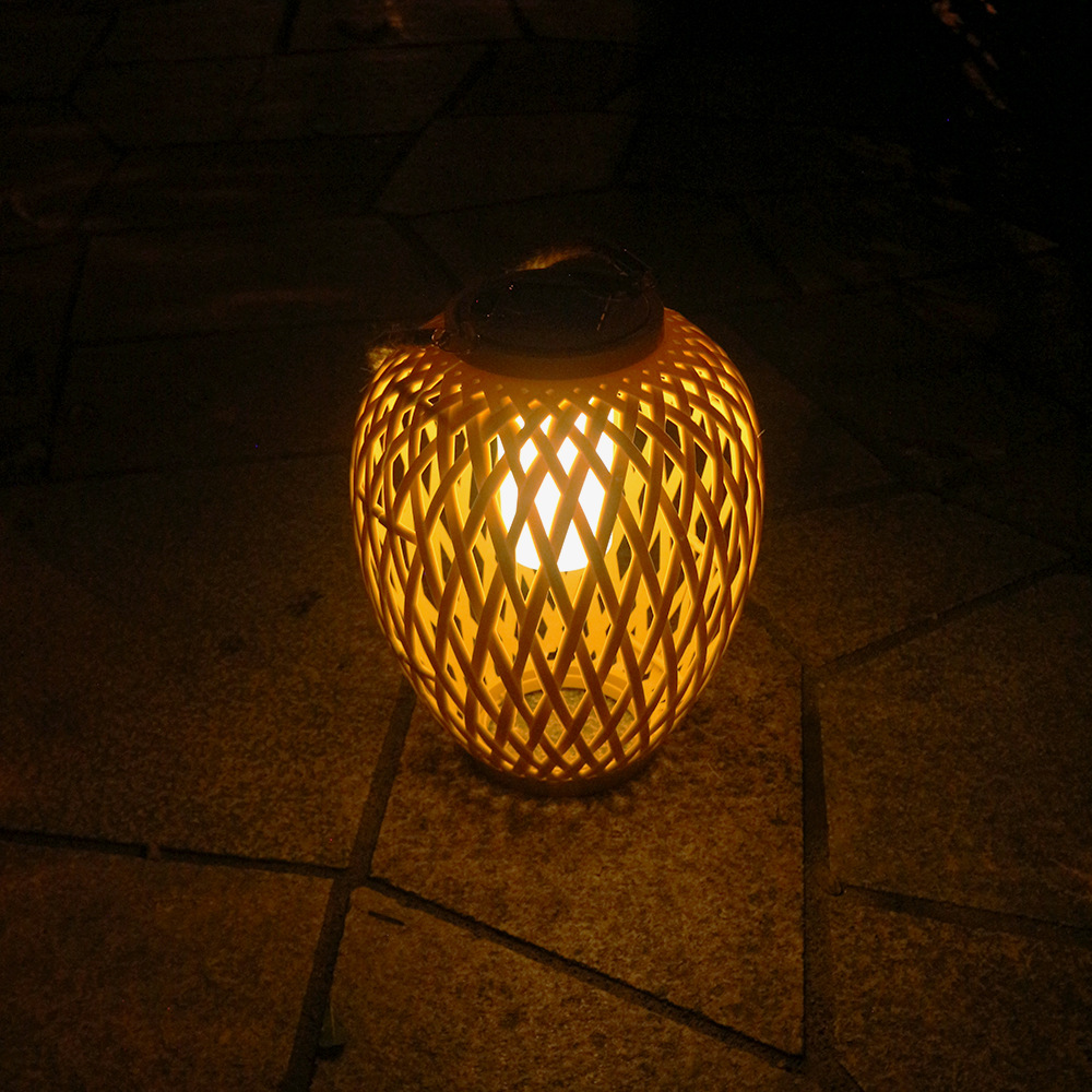Cross-border solar-powered bamboo weaving lanterns, new Chinese-style chandeliers, courtyard solar lamps, rattan weaving lamps, garden decorative lamps details Picture