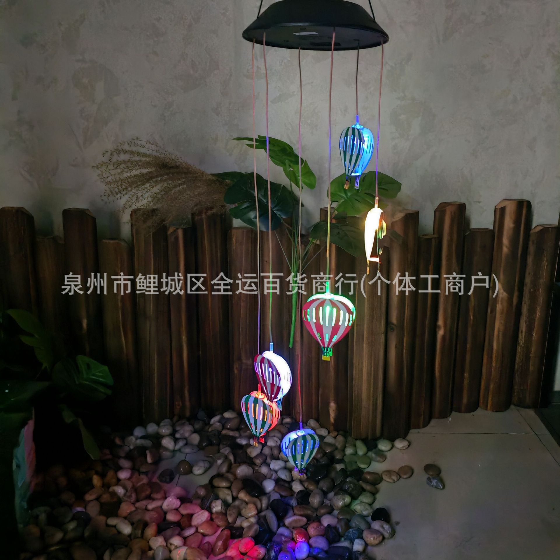 Cross-border solar-powered iron hot air balloons, painted wind chimes, outdoor LED color-changing lights, garden and courtyard decorations details Picture