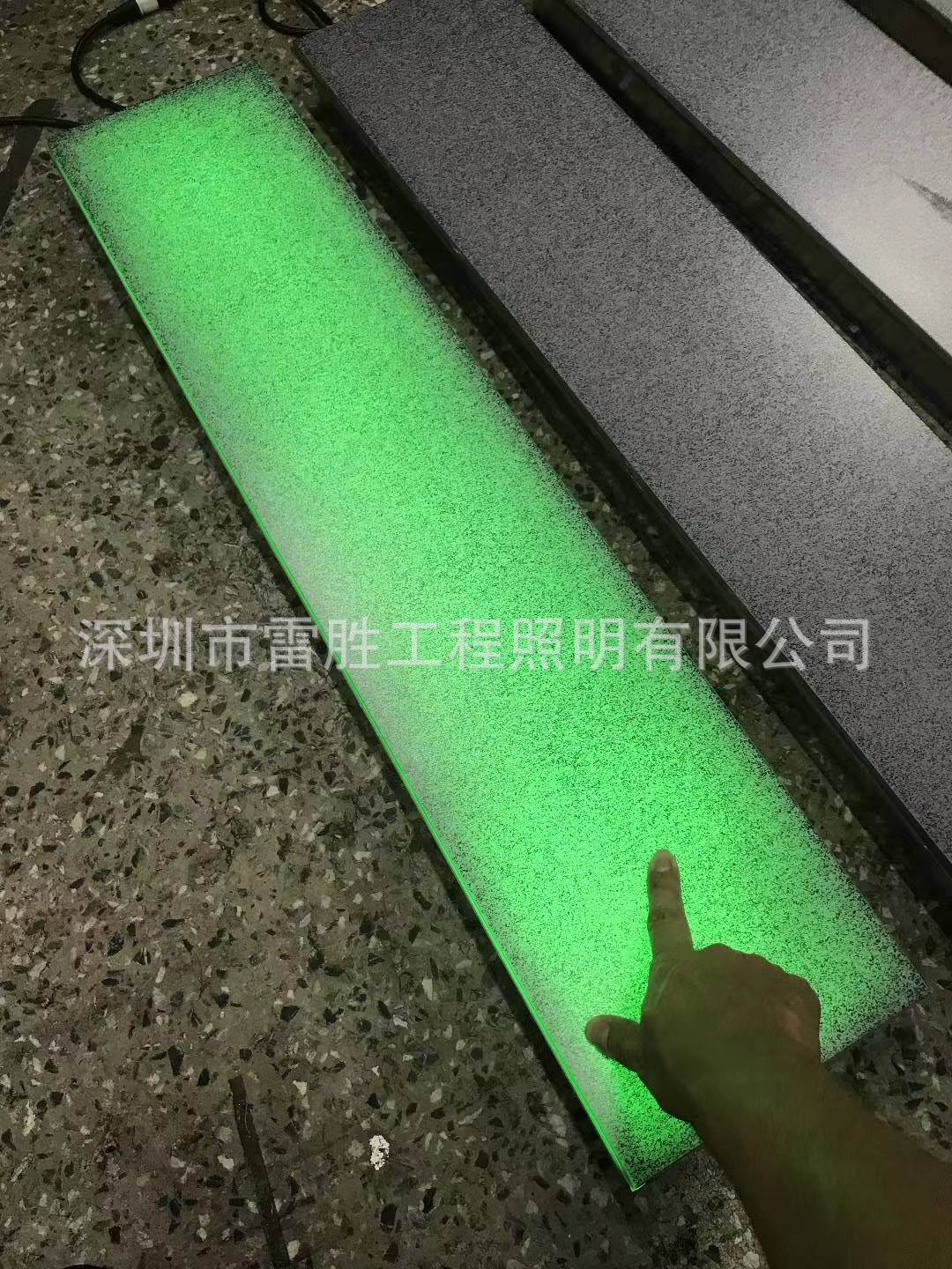 Anti-stone surface floor tile lamp, buried lamp, stone pattern lamp Specification drawing