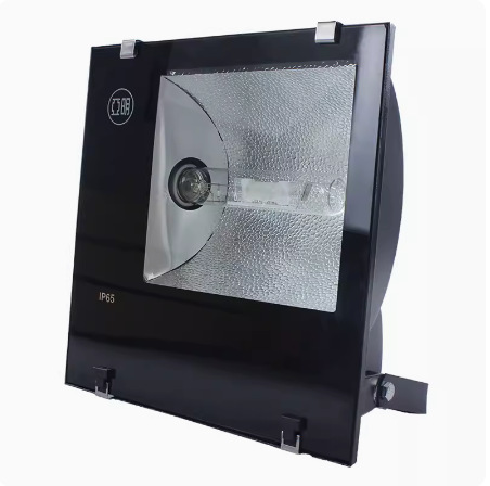 Shanghai Yaming 250W, 400W, 1000W outdoor floodlights, high-power metal halide lamps full figure